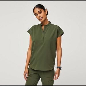 Figs Dark Olive Scrub Set- XS, Zamora Jogger Pants & Rafaela Scrub Top